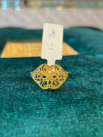 Gold Ring #3495
