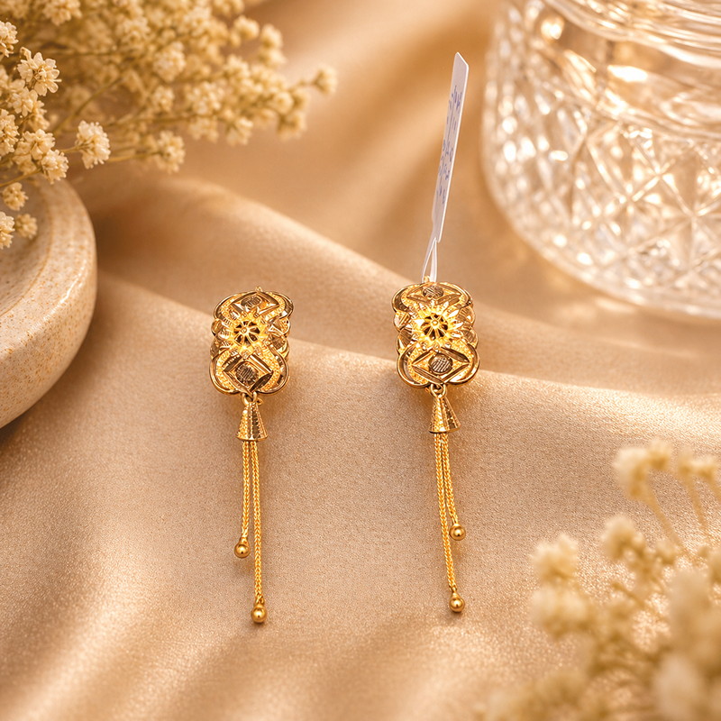Gold Earrings 353