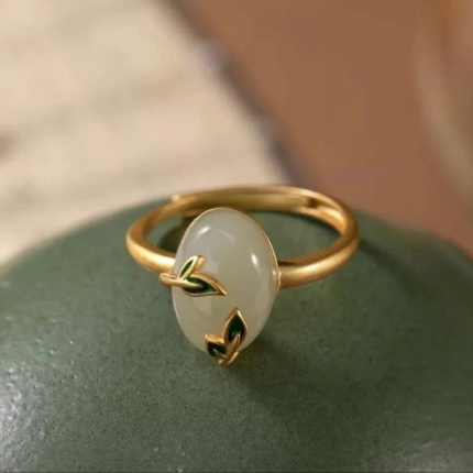 Pearl Leaf Gold Ring